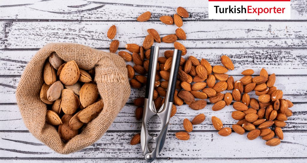 Macaristanlı Firma Organik Bütün Badem İthalatı Yapacak